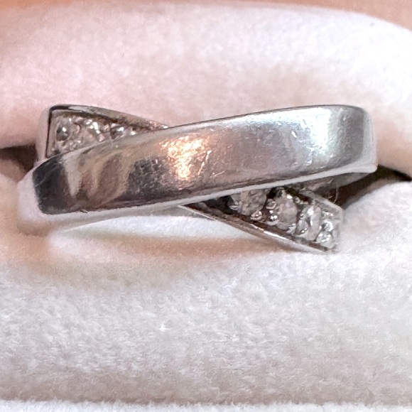 ✨ Vintage .925 Sterling Silver Double Eternity Band – Pave Crystal Sparkle! ✨ - Picture 1 of 15